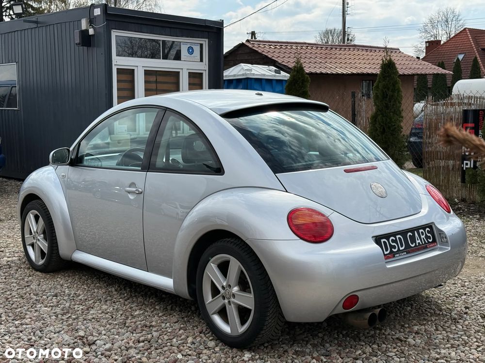 Volkswagen New Beetle 2.0 Freestyle - 7