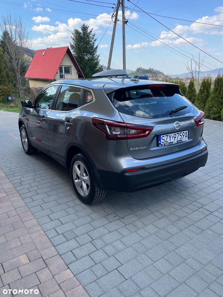Nissan Qashqai 1.3 DIG-T N-WAY - 3
