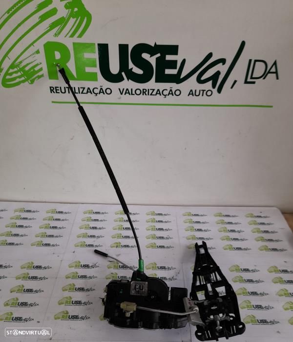 Fecho Da Porta Trás Dto Opel Insignia A (G09) - 1