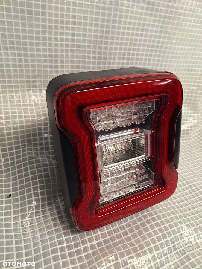 jeep wrangler jl  18-  lampa tyl tylna prawa led euro orginal . demont - 3