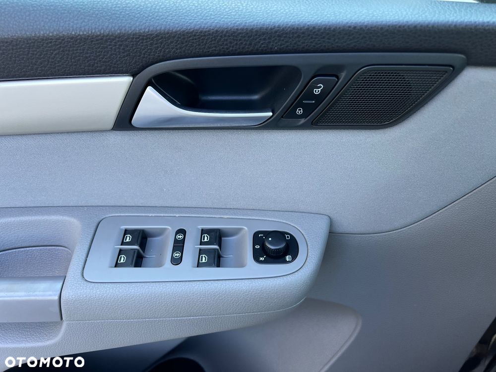 Seat Alhambra 2.0 TDI Ecomotive Reference - 15