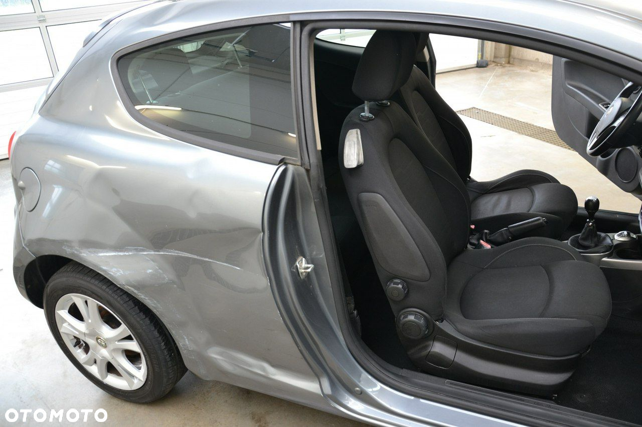 Alfa Romeo Mito - 14