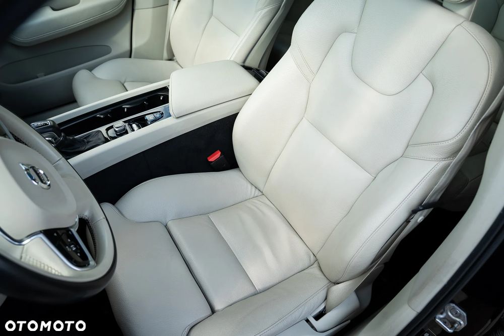 Volvo XC 60 D4 AWD Inscription - 23