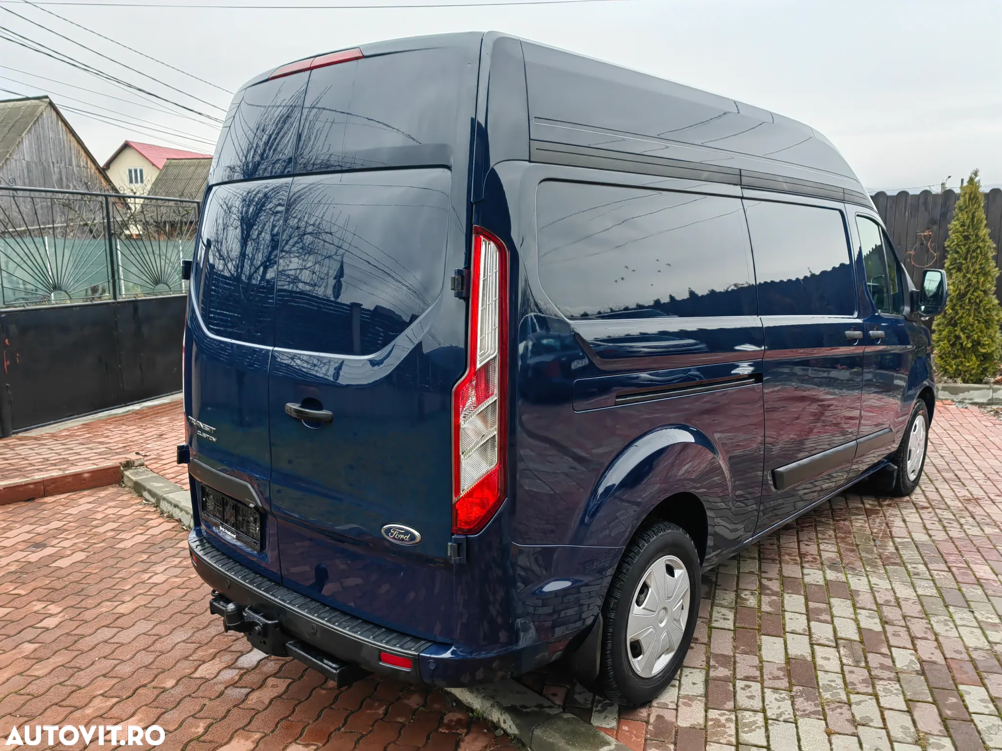 Ford Transit Custom - 13