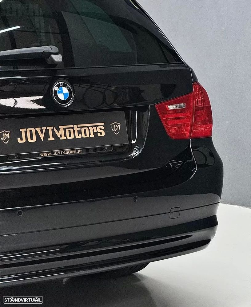 BMW 318 d - 21