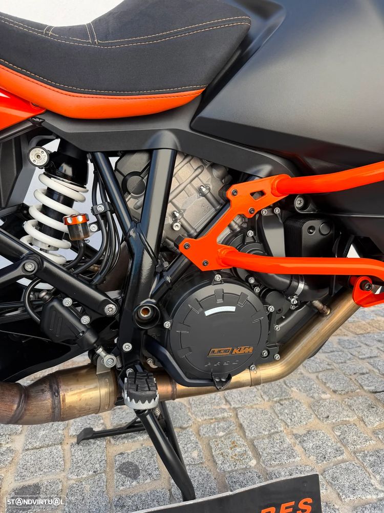 KTM 1090 Adventure - 14