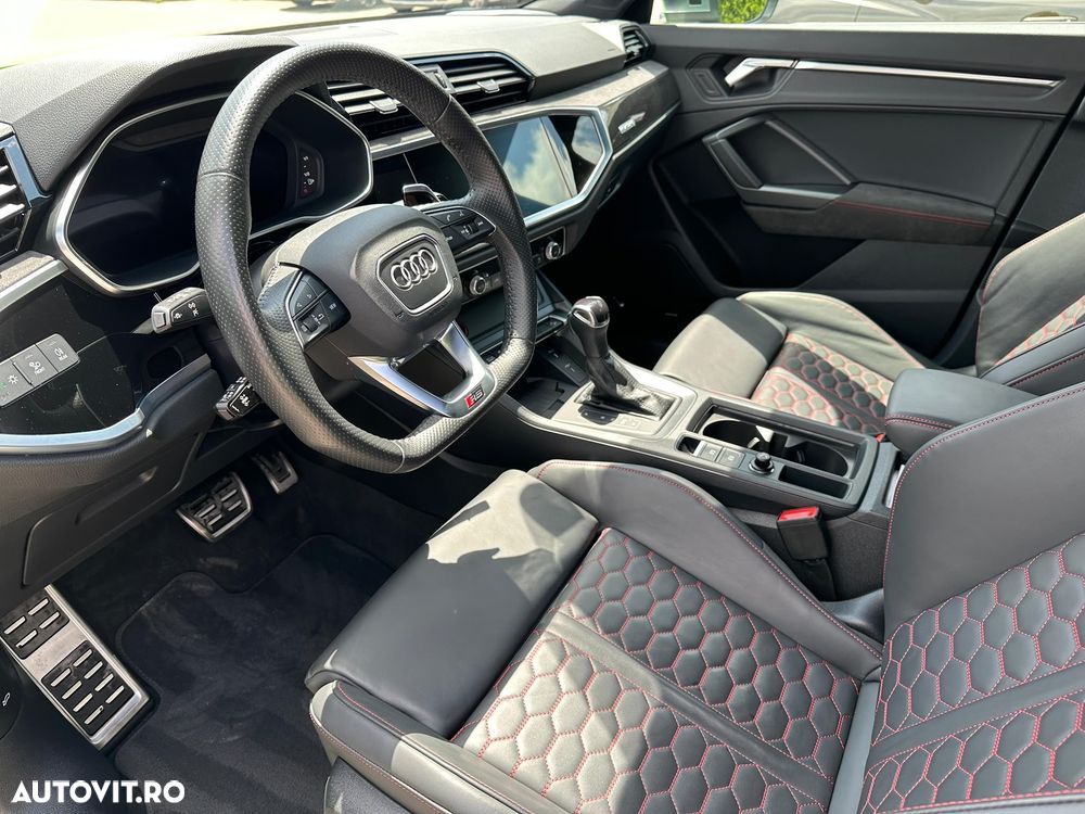 Audi RS Q3 RSQ3 2.5 TFSI quattro S tronic - 13