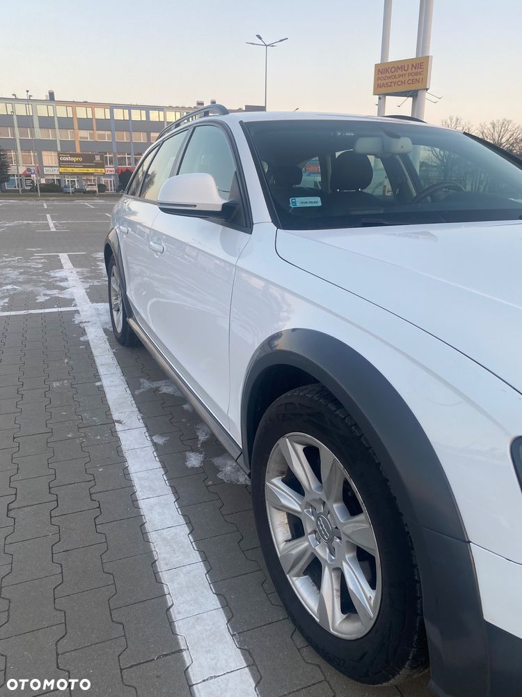 Audi A4 Allroad 2.0 TFSI Quattro S tronic - 4