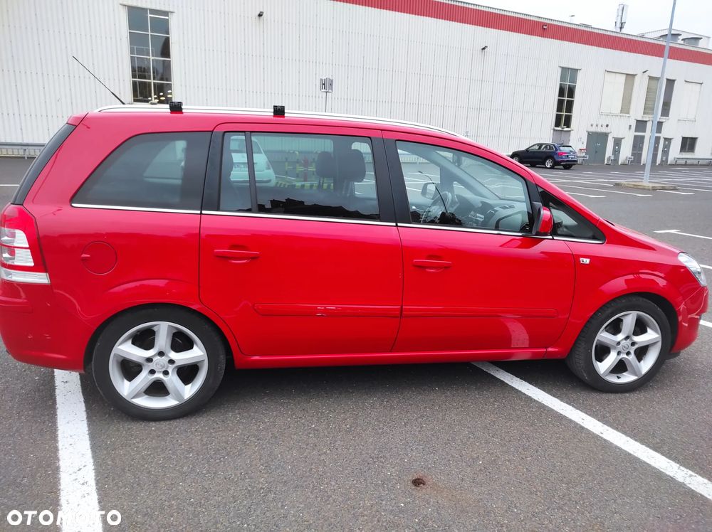 Opel Zafira 1.8 Innovation - 4