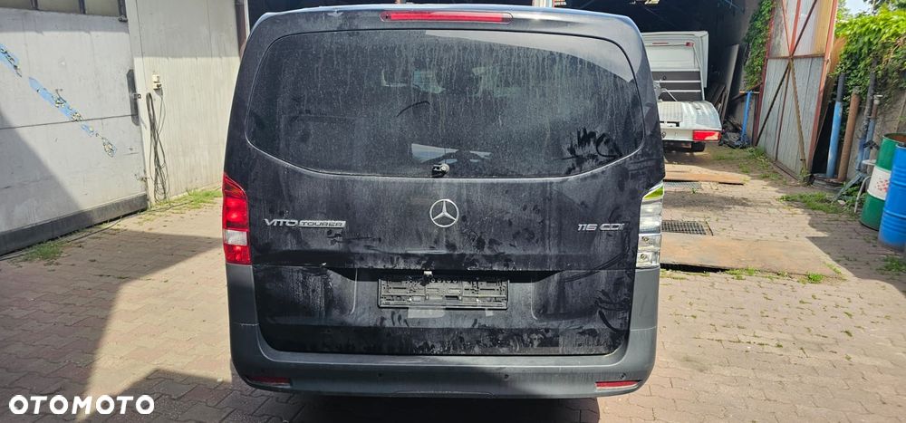 Mercedes-Benz Vito Tourer Extralang EDITION - 18
