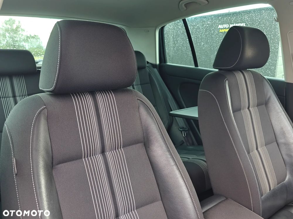 Volkswagen Golf Plus 1.2 TSI MATCH - 6