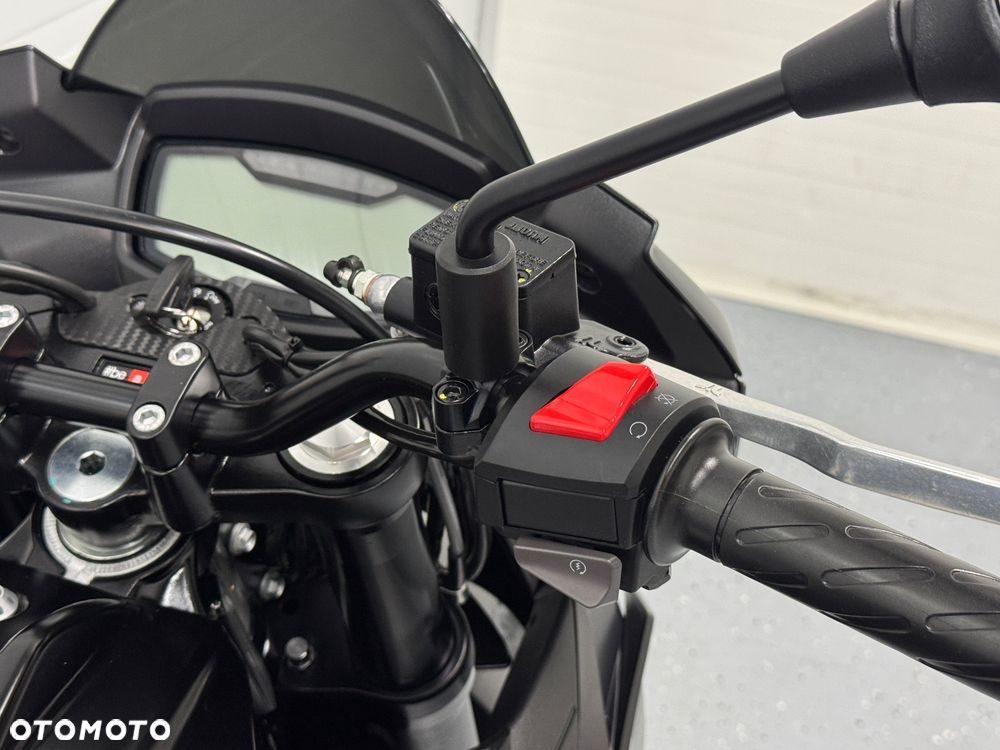 Aprilia Tuono - 12