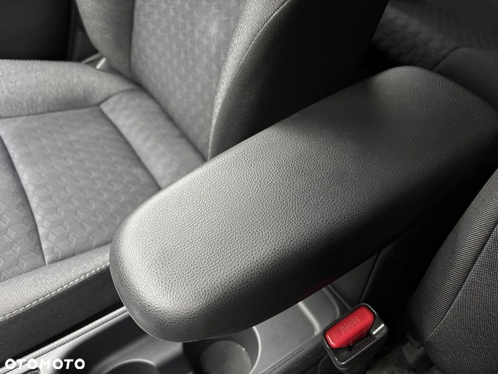 Toyota Yaris Hybrid 1.5 Comfort - 32
