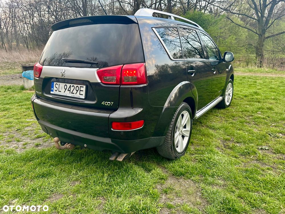 Peugeot 4007 2.2HDi Premium - 8