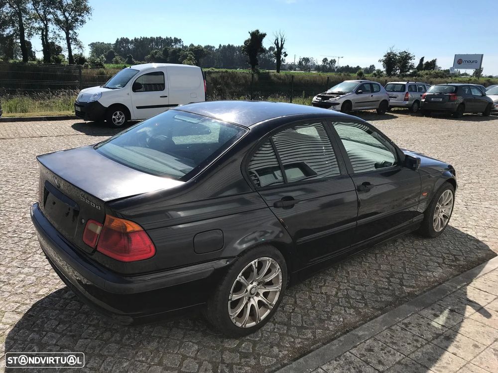 BMW 320d 136cv 2000 - Para Peças - 8