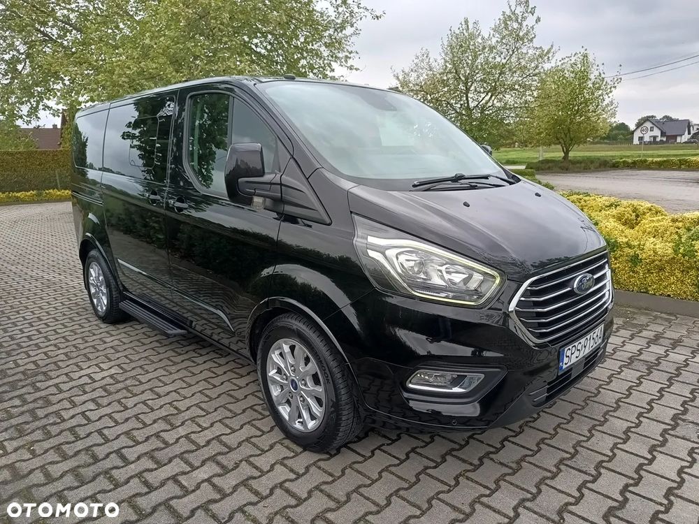 Ford Tourneo Custom 2.0 EcoBlue L1 Titanium - 2