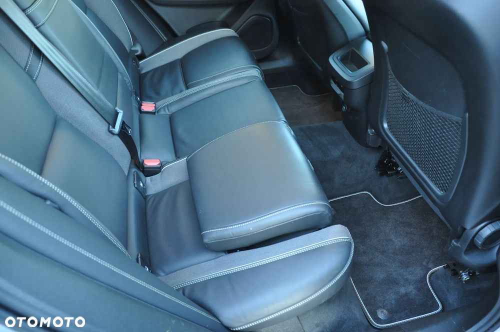 Volvo XC 60 D4 Geartronic RDesign - 16
