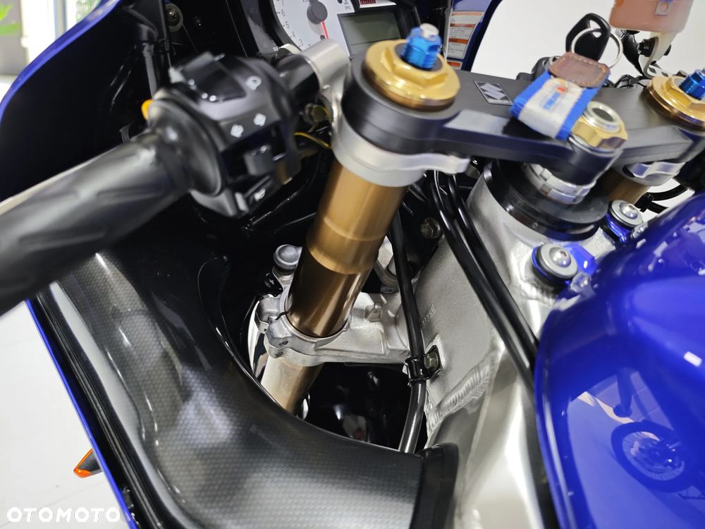 Suzuki GSX-R - 38