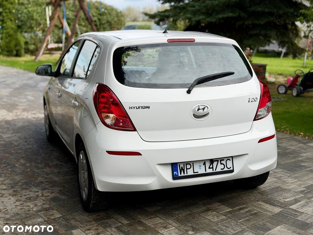 Hyundai i20 - 27