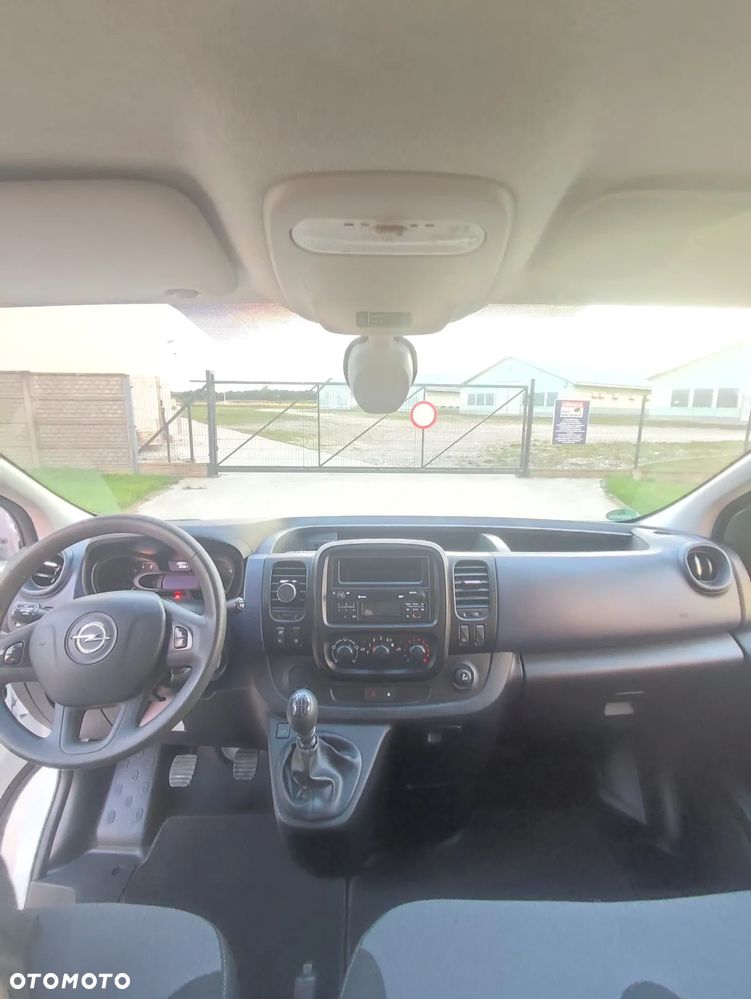 Opel VIVARO B - 23
