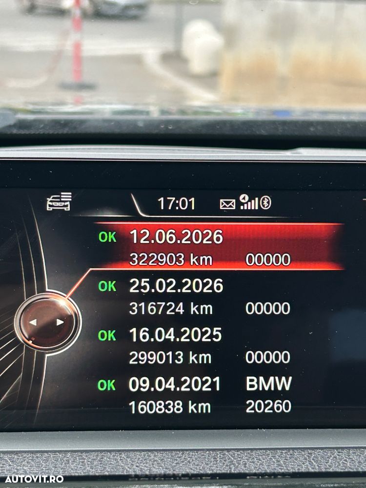 BMW Seria 3 320d Efficient Dynamic Edition Aut. Sport Line - 26