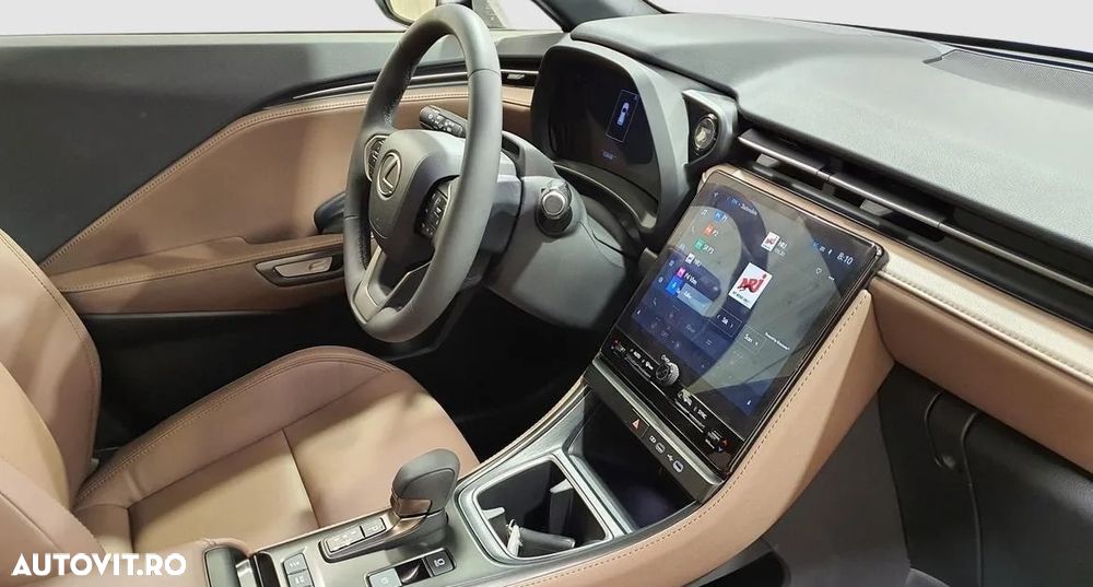 Lexus LBX FWD Elegant - 18