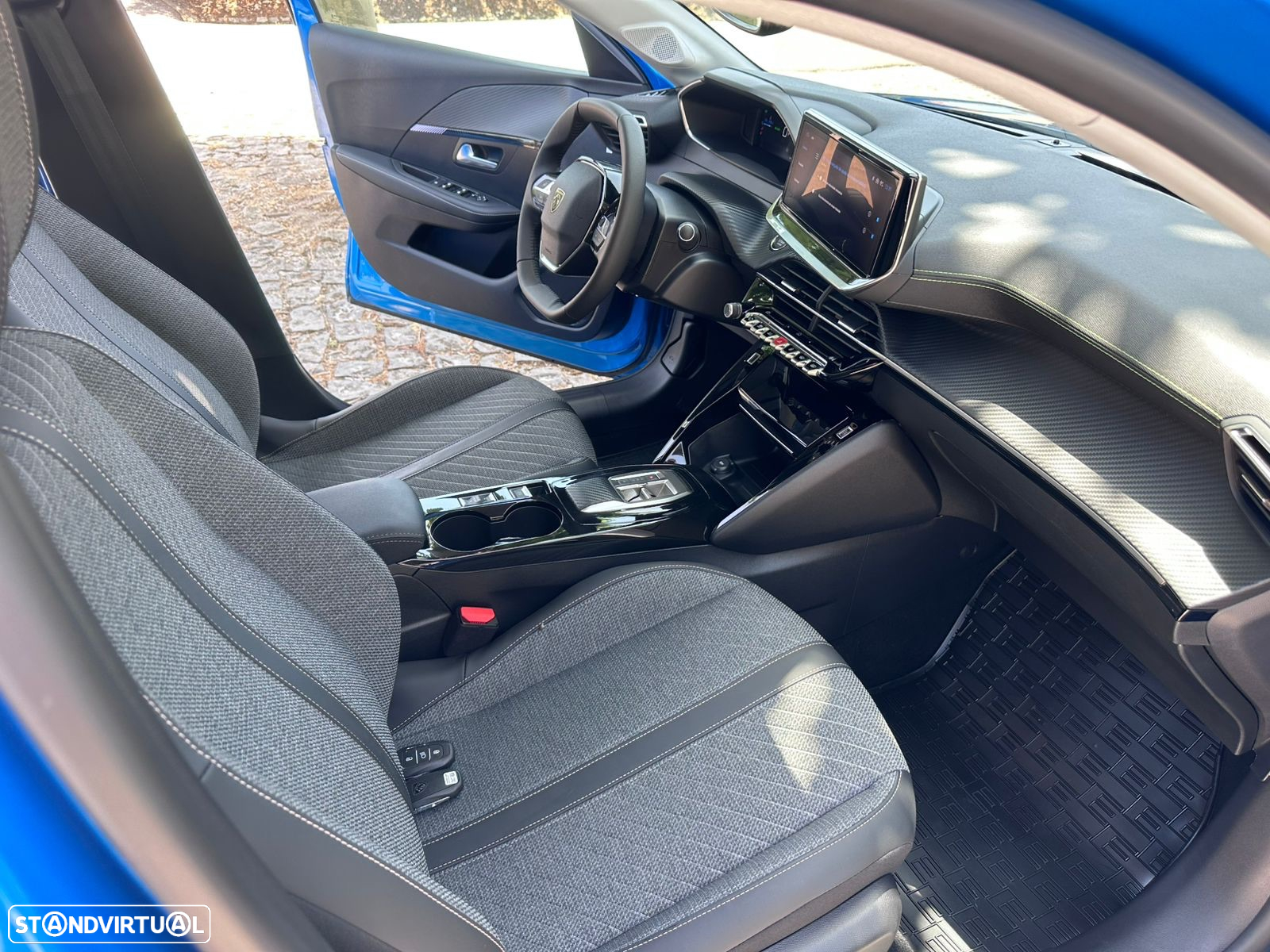 Peugeot e-208 50 kWh Allure - 13