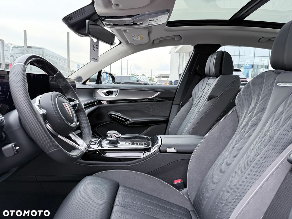 Hongqi H9 2.0T Deluxe - 19