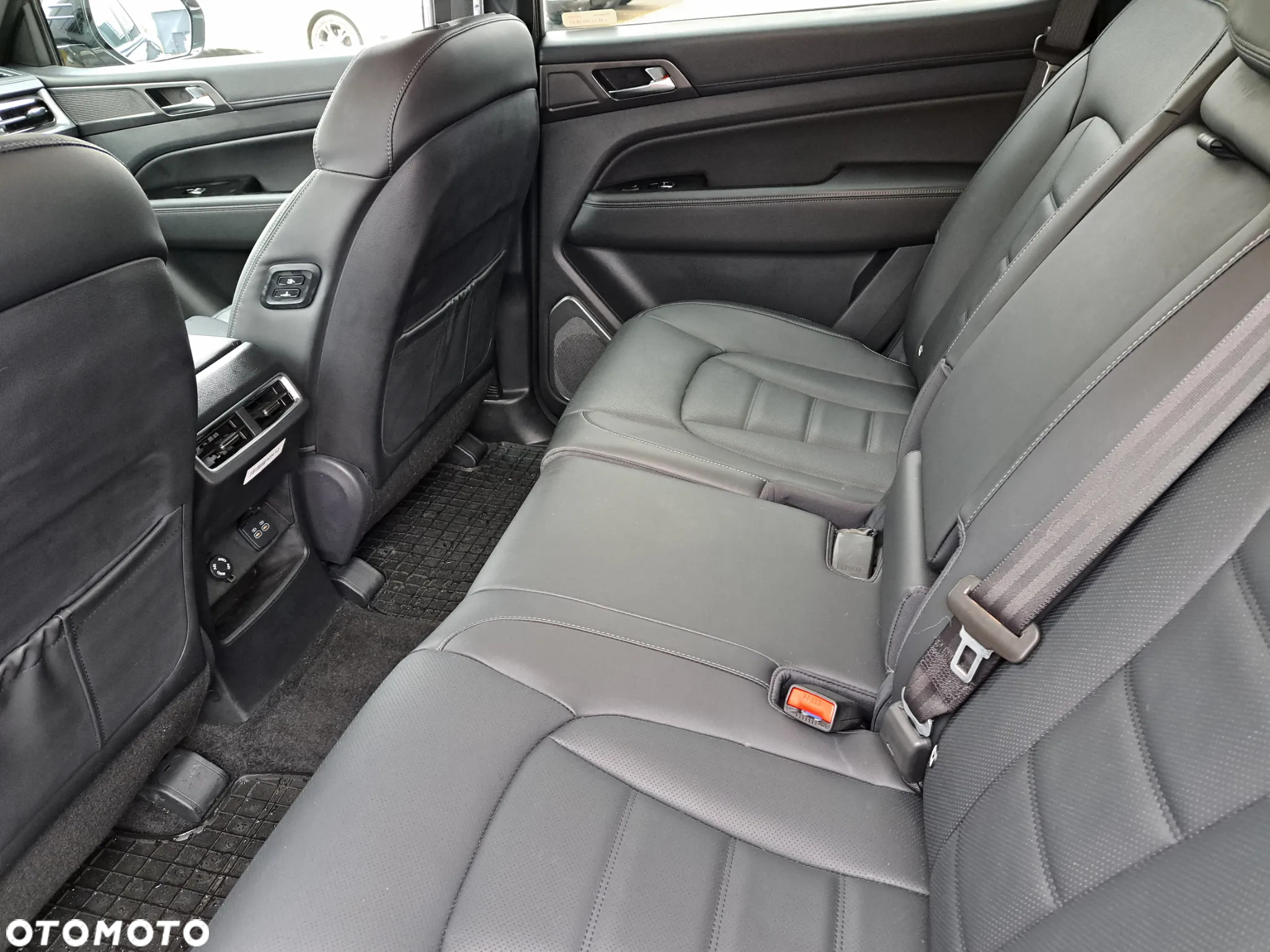 SsangYong/KGM Rexton 2.2 D Adventure 4WD - 10