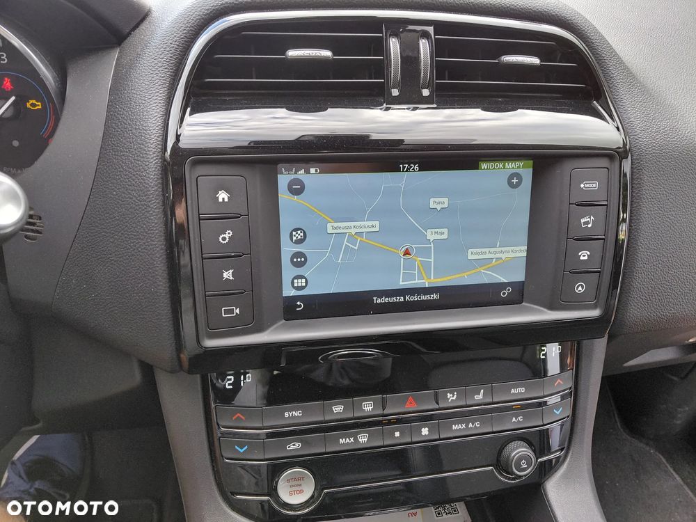 Jaguar F-Pace 20d AWD Prestige - 24