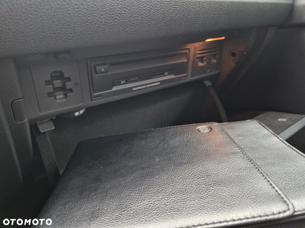 Volkswagen Golf Sportsvan - 21