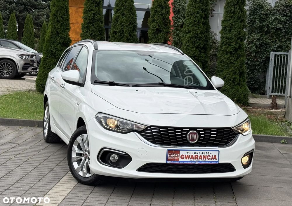 Fiat Tipo 1.4 T-Jet Business Line - 1