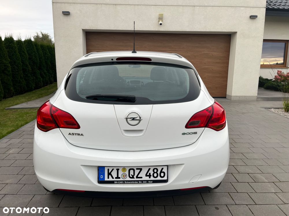 Opel Astra 1.4 - 5