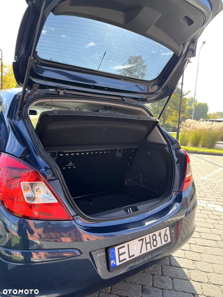 Opel Corsa - 16