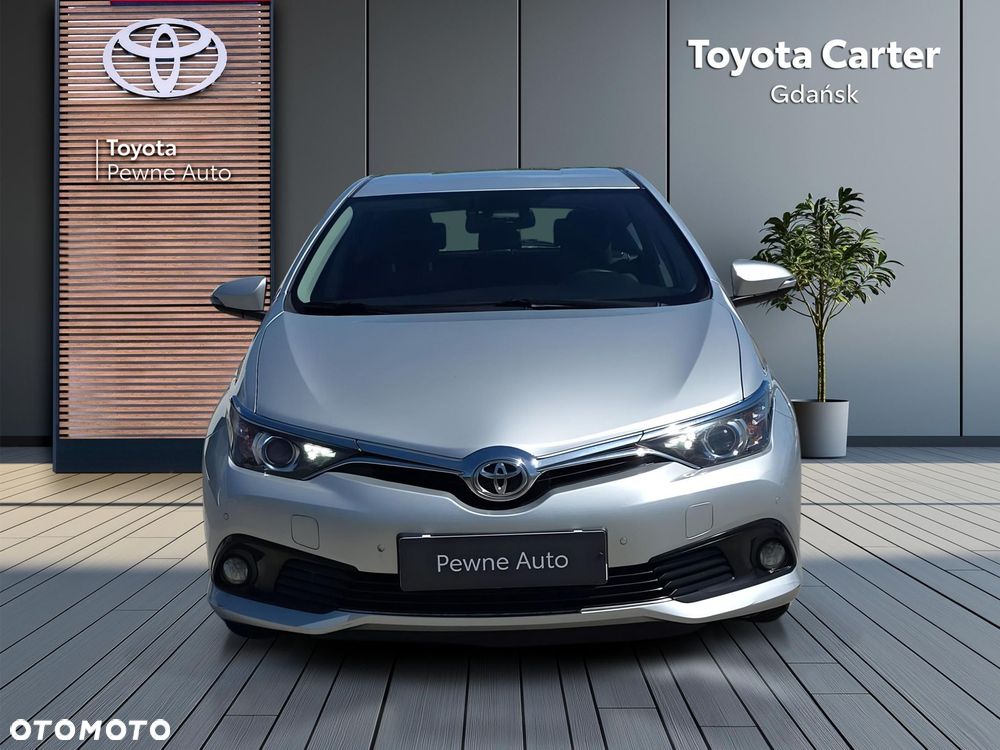 Toyota Auris - 9