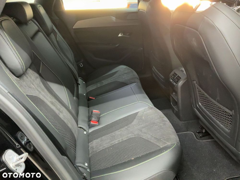 Peugeot 308 1.2 PureTech GT S&S EAT8 - 6