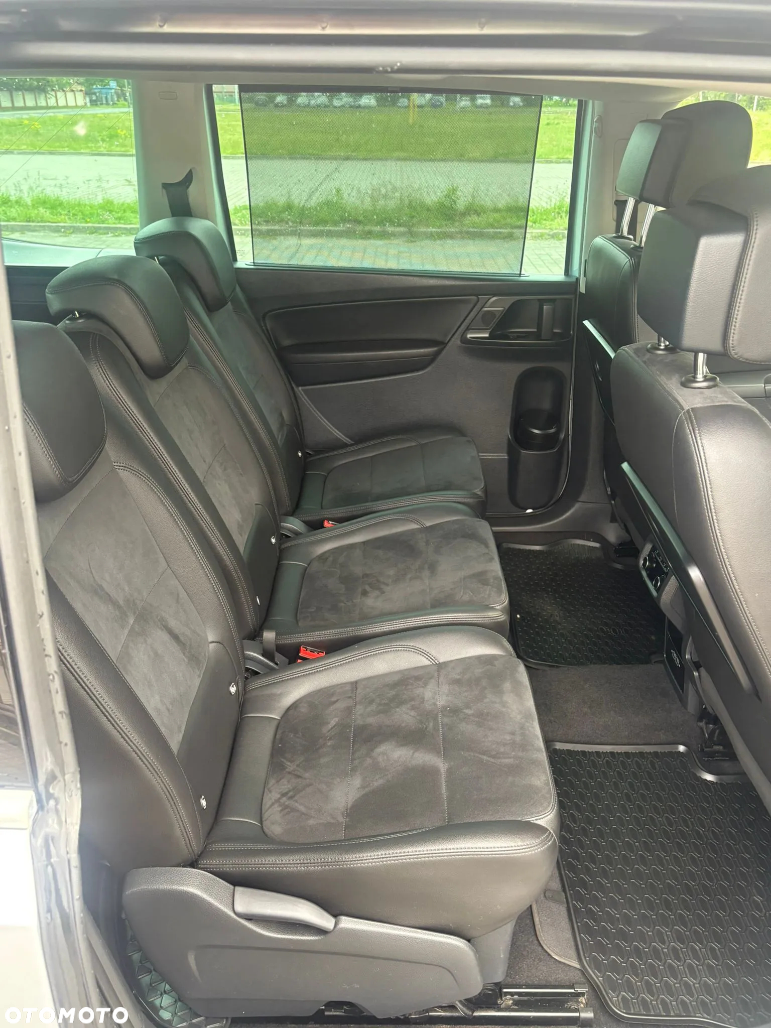 Volkswagen Sharan 2.0 TDI 4Mot Highline DSG - 14