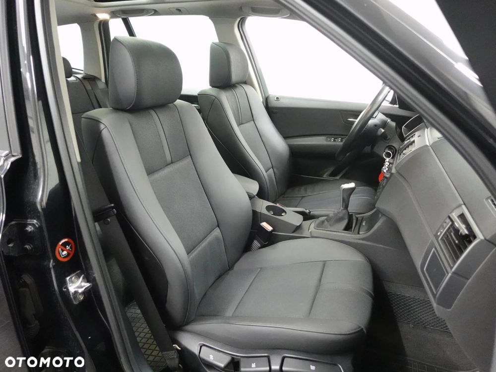 BMW X3 2.0d - 25
