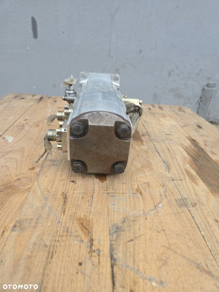 Pompa hydrauliczna Parker Bomag 851 7711-903-00J / BOMAG BMP 851 - 5