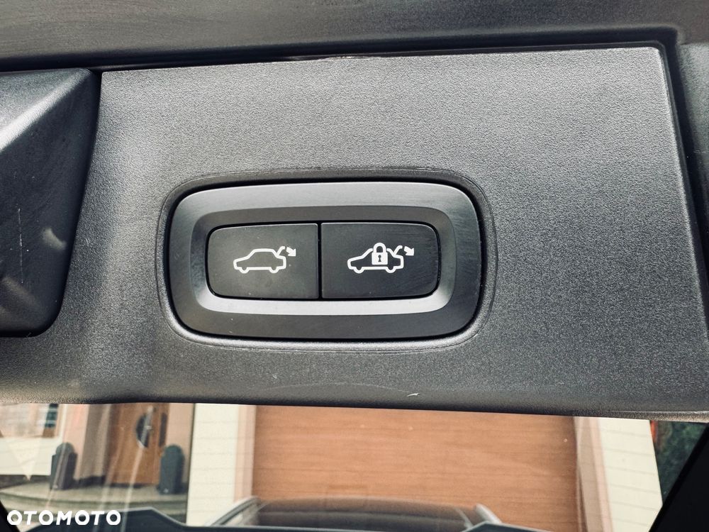 Volvo V90 T8 Recharge AWD Geartronic Inscription - 33