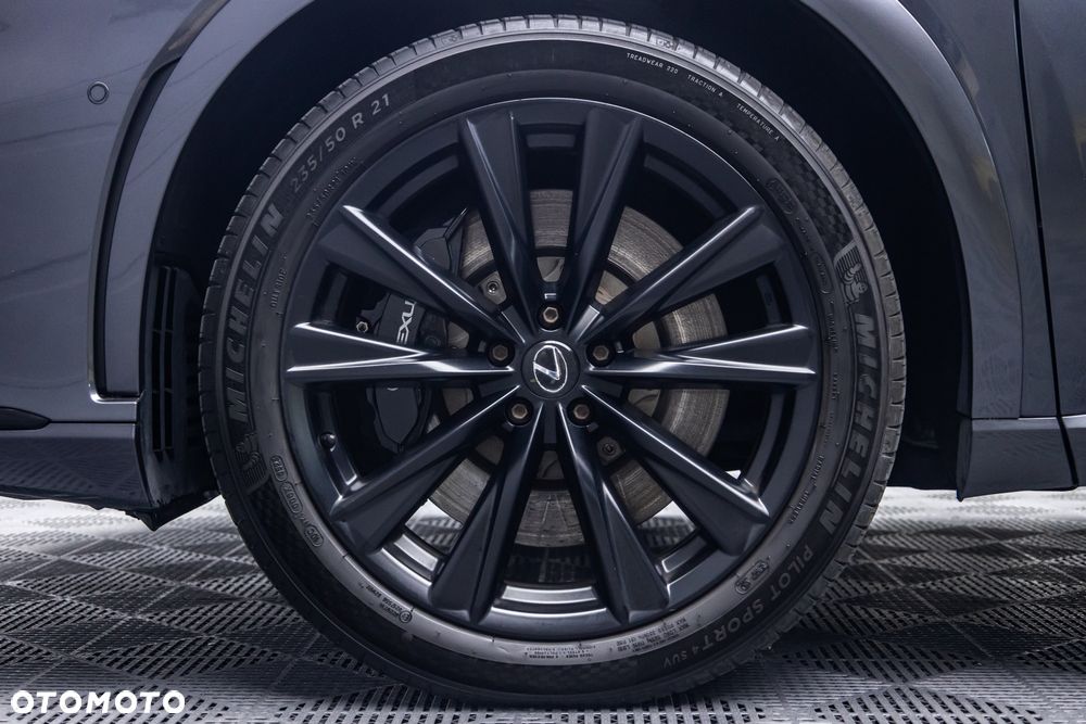 Lexus RX 500h F Sport - 11