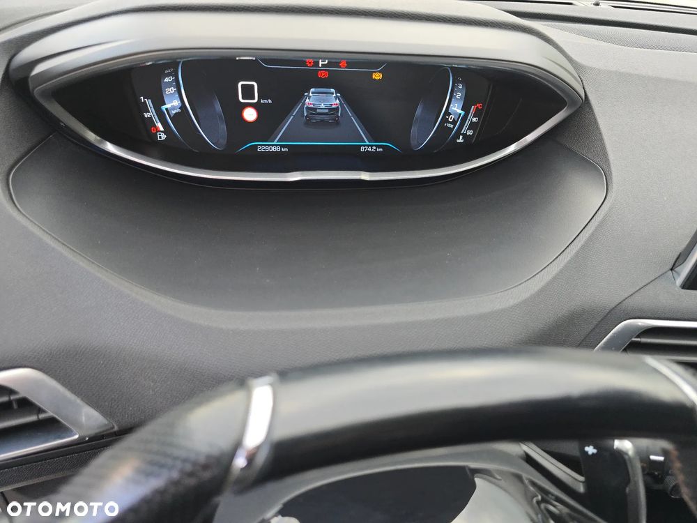 Peugeot 3008 BlueHDi 180 Stop & Start EAT6 GT - 7