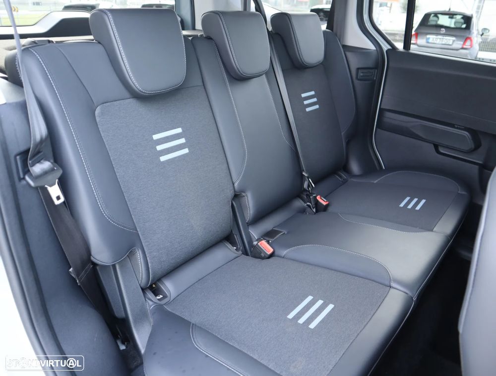 Ford Tourneo Courier 1.0 EcoBoost Active - 22