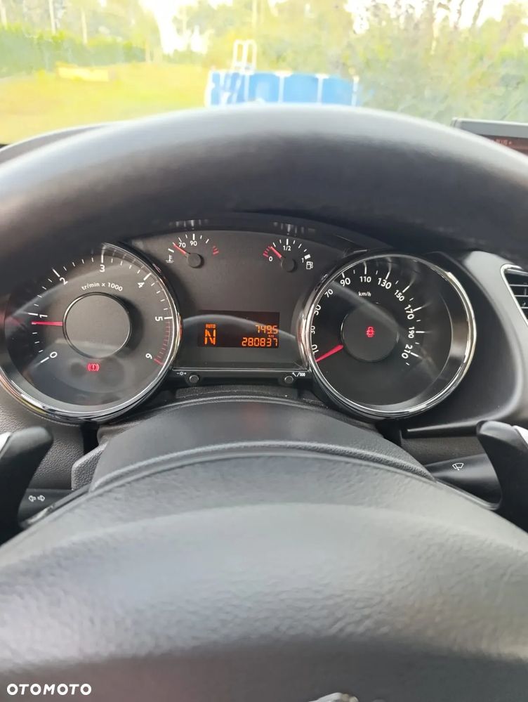 Peugeot 3008 - 14