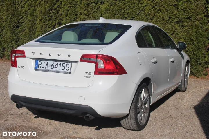 Volvo S60 T6 AWD Momentum - 6