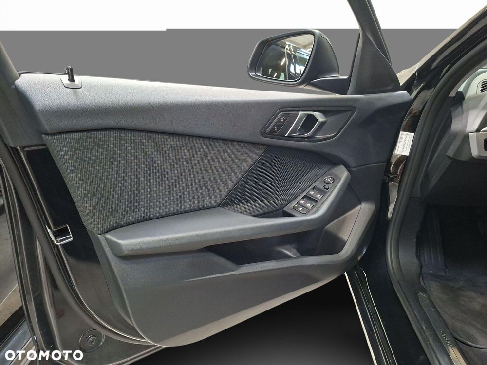 BMW Seria 1 118i Advantage - 12