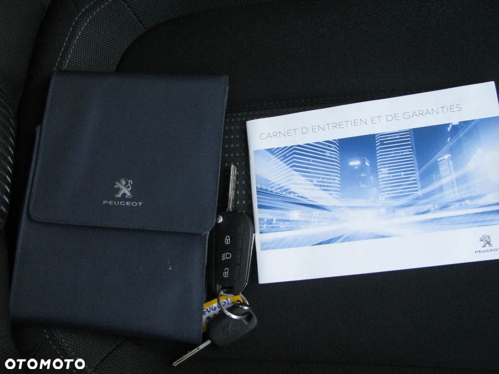 Peugeot 308 - 21