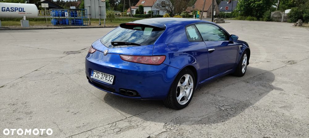 Alfa Romeo Brera 2.4JTDM - 4