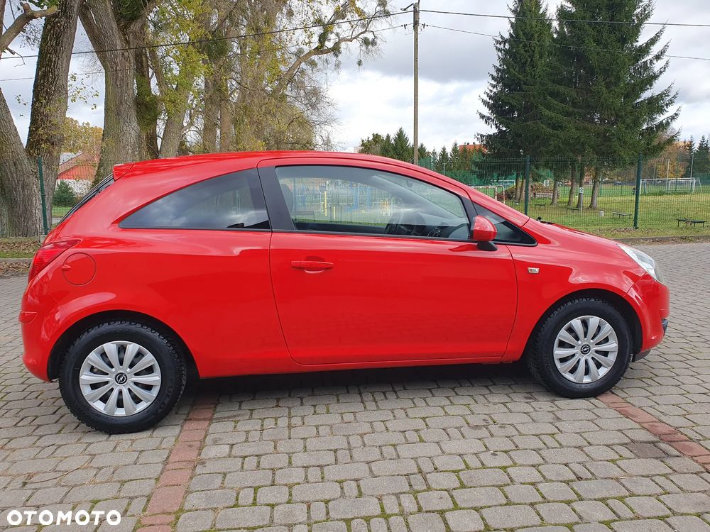 Opel Corsa 1.4 16V Color Edition - 12