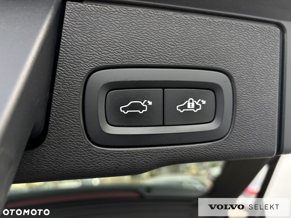 Volvo XC 60 - 22